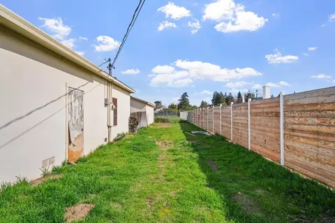 1224 N Central Ave, Modesto, CA 95351 photo 28