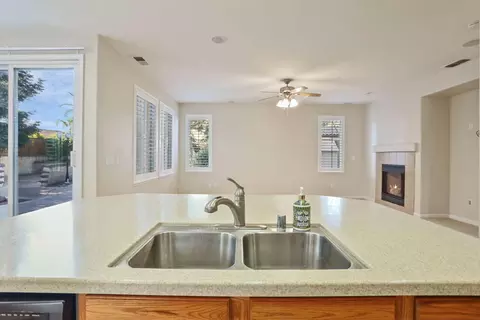 249 Kristen Way, Ripon, CA 95366 photo 9