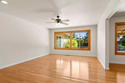 6840 Appomattox Way, Carmichael, CA 95608 photo 7