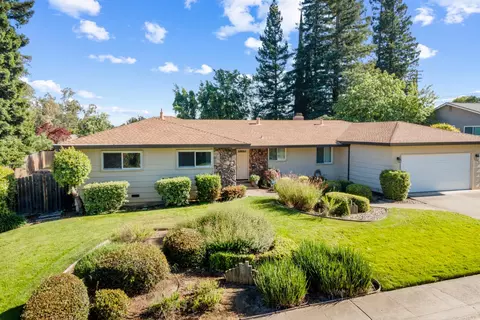 6840 Appomattox Way, Carmichael, CA 95608 photo 4