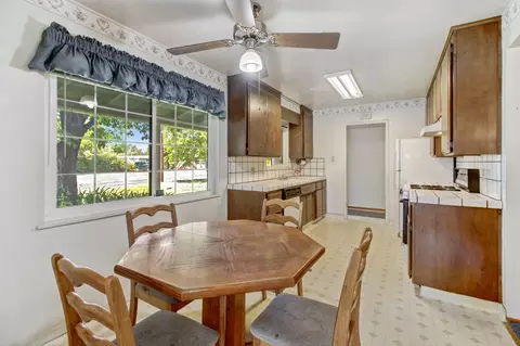 2314 Walnut Ave, Carmichael, CA 95608 photo 18