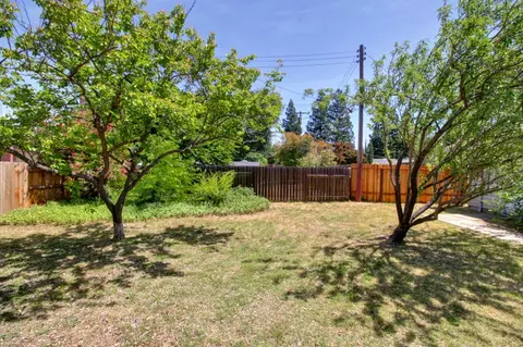 2314 Walnut Ave, Carmichael, CA 95608 photo 49