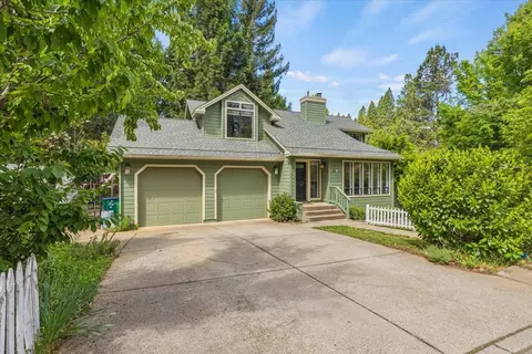 401 Gracie Rd, Nevada City, CA 95959