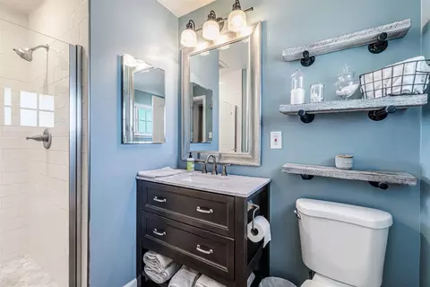 Bath - 1498 Duncan Dr, Concord, CA 94521 photo 2 of 2