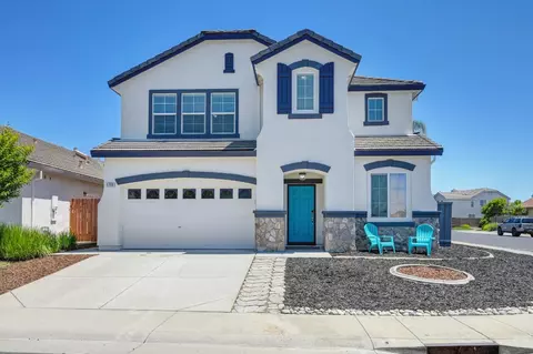 1700 Adrienne Dr, Roseville, CA 95747