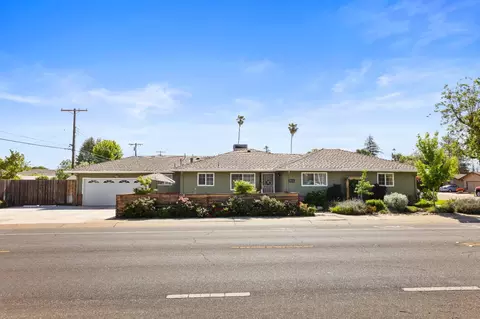 944 S Crescent Ave, Lodi, CA 95240 photo 1
