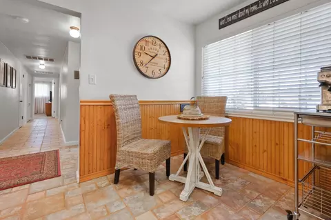 Entry Way - 944 S Crescent Ave, Lodi, CA 95240 photo 1 of 2