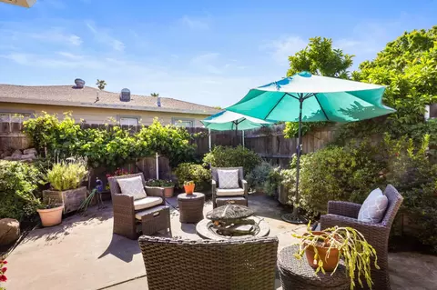 Exterior - 944 S Crescent Ave, Lodi, CA 95240 photo 10 of 11