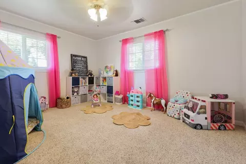 Bedroom - 944 S Crescent Ave, Lodi, CA 95240 photo 2 of 3