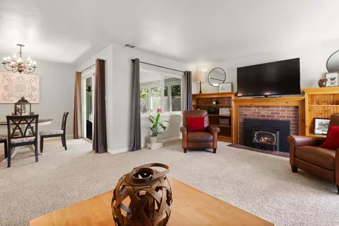 Living - 944 S Crescent Ave, Lodi, CA 95240 photo 2 of 4