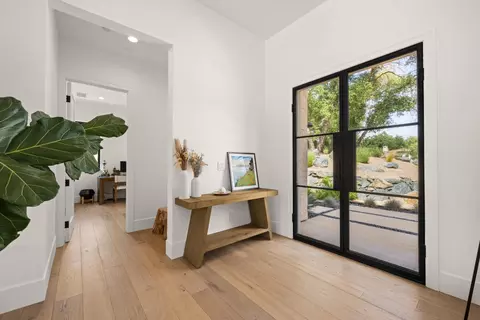 Entry Way - 3320 Cherokee Trl, Loomis, CA 95650 photo 3 of 4
