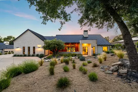 Exterior - 3320 Cherokee Trl, Loomis, CA 95650 photo 10 of 27
