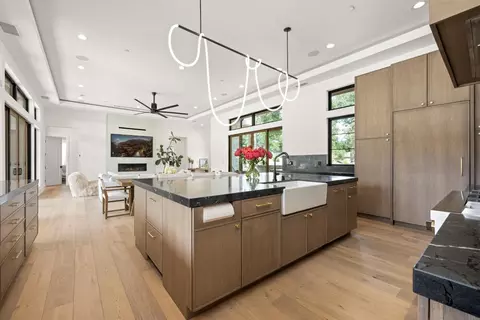 Kitchen - 3320 Cherokee Trl, Loomis, CA 95650 photo 4 of 10
