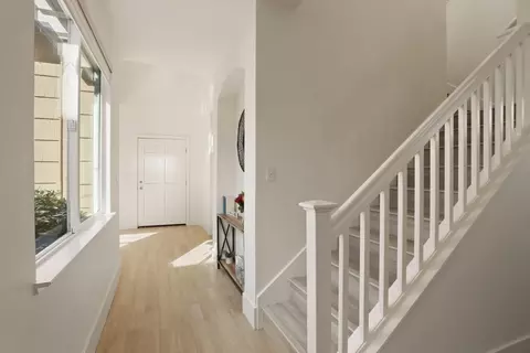 Entry Way - 1531 Veranda Ct, Tracy, CA 95377 photo 3 of 6