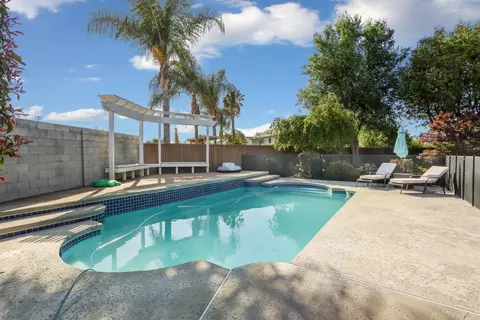 Exterior - 1531 Veranda Ct, Tracy, CA 95377 photo 10 of 17