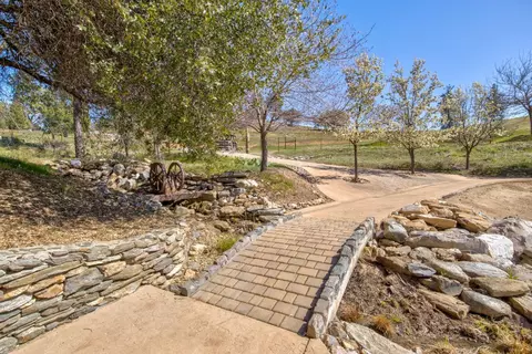 7005 Mountain Ranch Rd, Mountain Ranch, CA 95246 photo 22