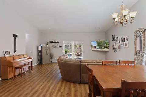 834 N Ham Ln, Lodi, CA 95242 photo 6