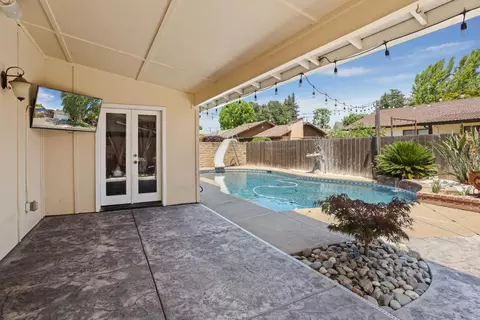 834 N Ham Ln, Lodi, CA 95242 photo 11