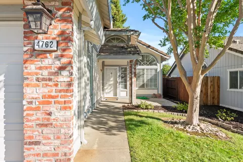 4762 Careo Dr, Antelope, CA 95843 photo 4