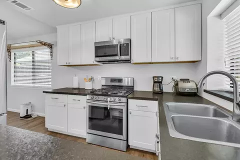 161 W E St, Galt, CA 95632 photo 9