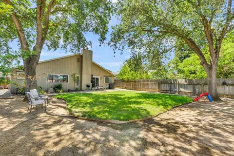 161 W E St, Galt, CA 95632 photo 22