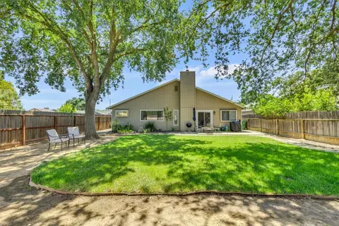 161 W E St, Galt, CA 95632 photo 23