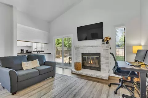161 W E St, Galt, CA 95632 photo 7