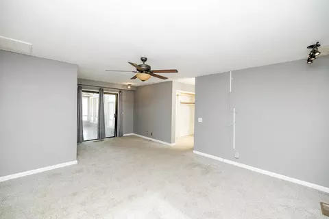 Living - 10329 Golf Link Rd, Turlock, CA 95380 photo 16 of 17