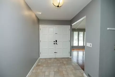 Entry Way - 10329 Golf Link Rd, Turlock, CA 95380 photo 1 of 1