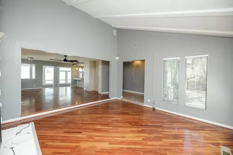 Living - 10329 Golf Link Rd, Turlock, CA 95380 photo 4 of 17