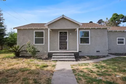 800 Flower St, Turlock, CA 95380 photo 1