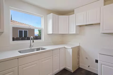 800 Flower St, Turlock, CA 95380 photo 14