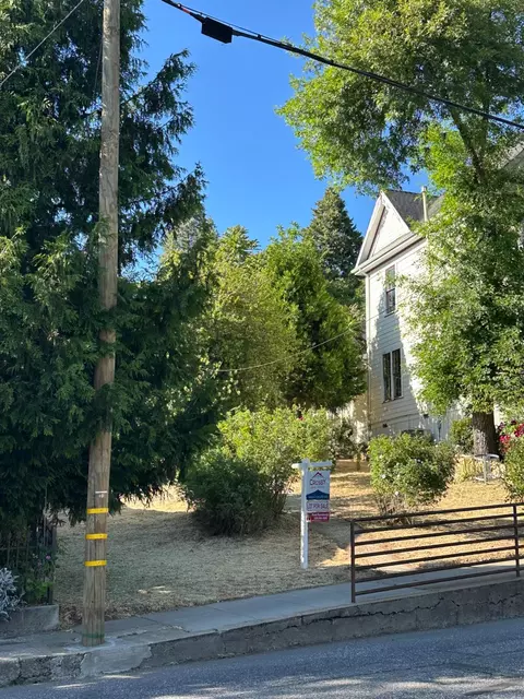 240 E Main St, Grass Valley, CA 95945 photo 33