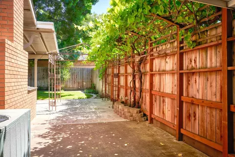 2336 Brockway Dr, Modesto, CA 95355 photo 38