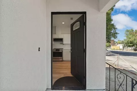 Entry Way - 1237 S Commerce St, Stockton, CA 95206 photo 3 of 3