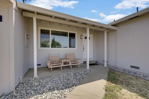 1968 10th Ave, Olivehurst, CA 95961 photo 2