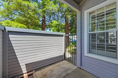 Exterior - 4100 Alex Ln, Carmichael, CA 95608 photo 8 of 13