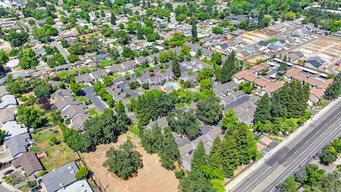 View/Area - 4100 Alex Ln, Carmichael, CA 95608 photo 16 of 17