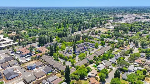 View/Area - 4100 Alex Ln, Carmichael, CA 95608 photo 11 of 17