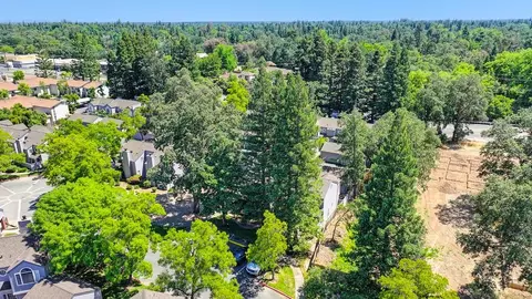 View/Area - 4100 Alex Ln, Carmichael, CA 95608 photo 6 of 17