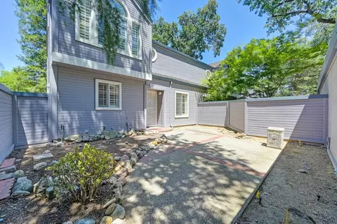 Exterior - 4100 Alex Ln, Carmichael, CA 95608 photo 2 of 13