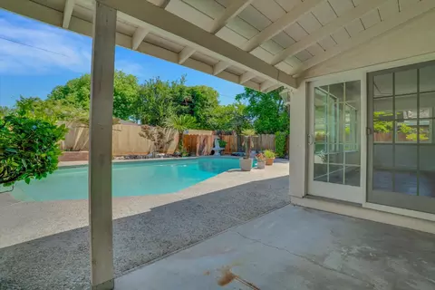 1201 Wellington Dr, Modesto, CA 95350 photo 33