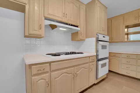1201 Wellington Dr, Modesto, CA 95350 photo 18