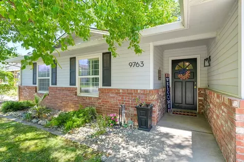 9763 Falcon Mdw, Elk Grove, CA 95624