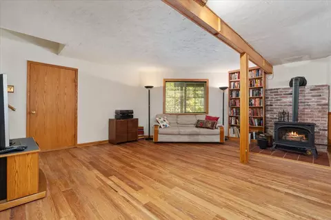 Living - 840 Sandalwood Dr, Murphys, CA 95247 photo 6 of 6