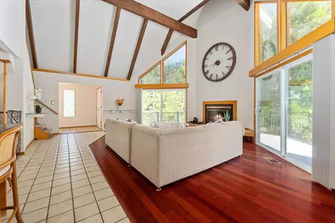 Living - 840 Sandalwood Dr, Murphys, CA 95247 photo 5 of 6