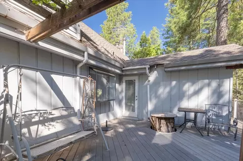 Exterior - 840 Sandalwood Dr, Murphys, CA 95247 photo 4 of 7