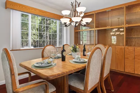 Dining - 840 Sandalwood Dr, Murphys, CA 95247 photo 2 of 2