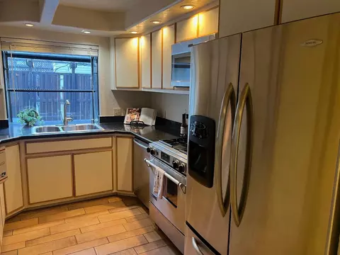 Kitchen - 840 Sandalwood Dr, Murphys, CA 95247 photo 2 of 2
