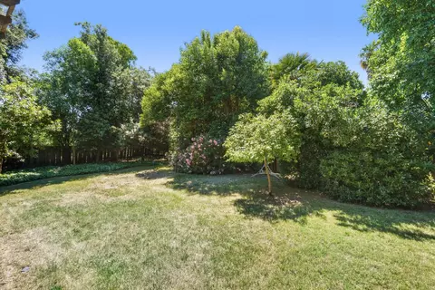 Exterior - 1217 Stanford Pl, Davis, CA 95616 photo 5 of 7